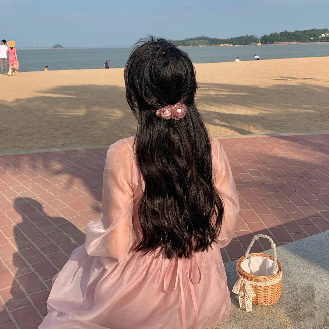 晚上好，我们是朝山家。